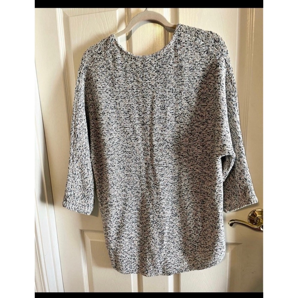Chicos Sweater Womens Size 2 XS Knit V-Neck 3/4 Sleeves Pullover Casual - Picture 6 of 6